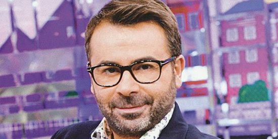 Ataque hom&oacute;fobo contra Jorge Javier V&aacute;zquez: &ldquo;Es una magn&iacute;fica presentadora&rdquo;