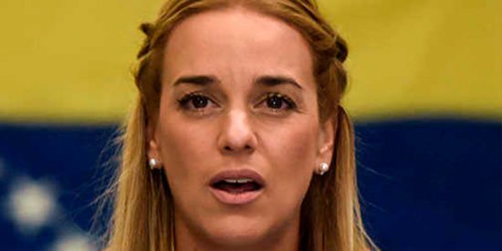 Lilian Tintori ‘linchada’ en Twitter tras publicar una foto de su bebé recién nacida