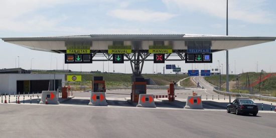 Comienza el rescate de las autopistas en quiebra: a los espa&ntilde;oles nos toca poner 1.000 millones (de momento)