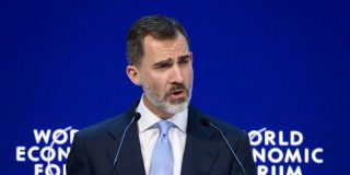El Rey, en Davos: "La Constituci&oacute;n espa&ntilde;ola no es un mero ornamento"