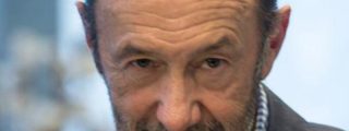 Rubalcaba manda un mensaje al m&oacute;vil de Carlos Herrera y cabrea como un mono a Pedro S&aacute;nchez