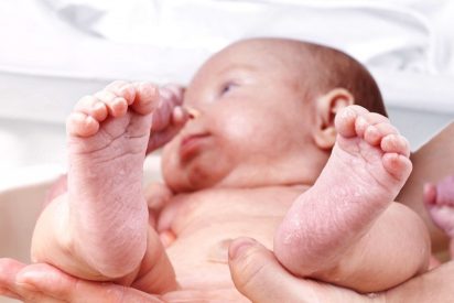 La niña de 11 años que tuvo un bebé en Murcia fue embarazada por su hermano, de 14