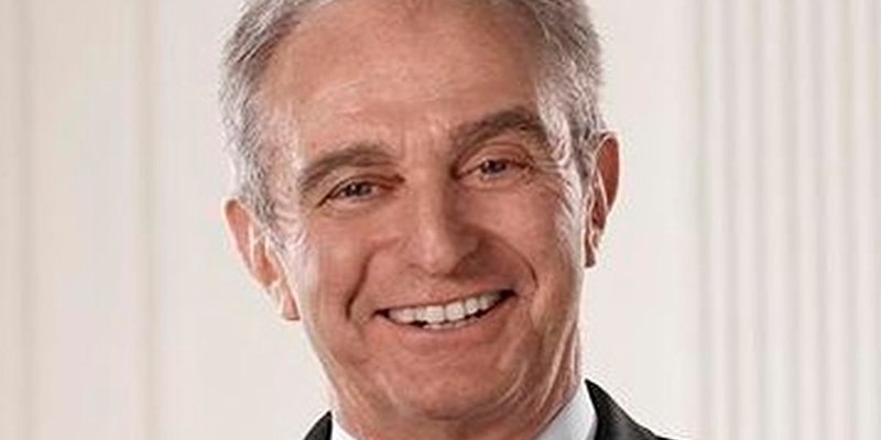 As&iacute; se pule Alberto Palatchi el pastizal que gan&oacute; con la venta de Pronovias