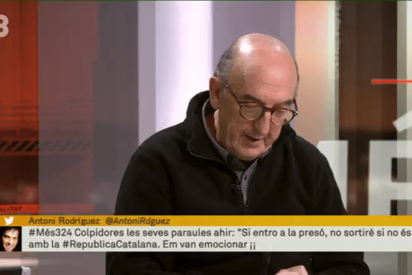 El grave y cobarde insulto del golpista Roures a la Guardia Civil