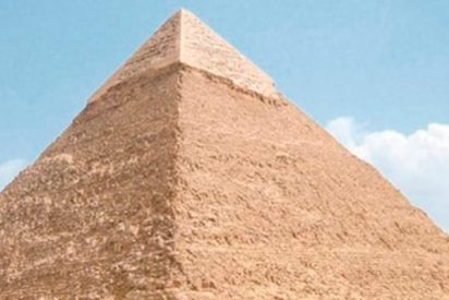 Descubren el secreto del perfecto alineamiento de la gran pir&aacute;mide de Keops