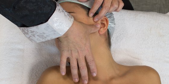 &iquest;Sabes cu&aacute;les son los s&iacute;ntomas habituales de los c&aacute;nceres de cabeza y cuello?