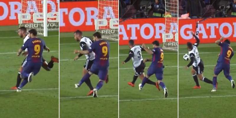 Luis Suárez protagoniza otra nueva agresión sin balón, que se quedó sin tarjeta