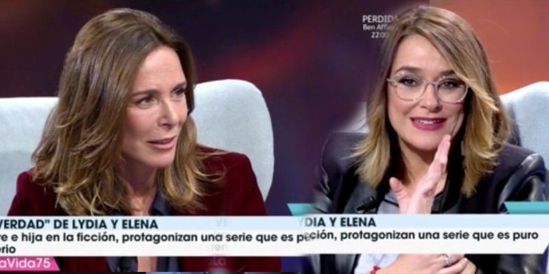 Lydia Bosch deja con el culo al aire a To&ntilde;i Moreno
