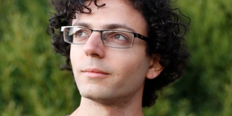 Predijo la crisis de las noticias falsas de 2016 y ahora anuncia el info-apocalipsis