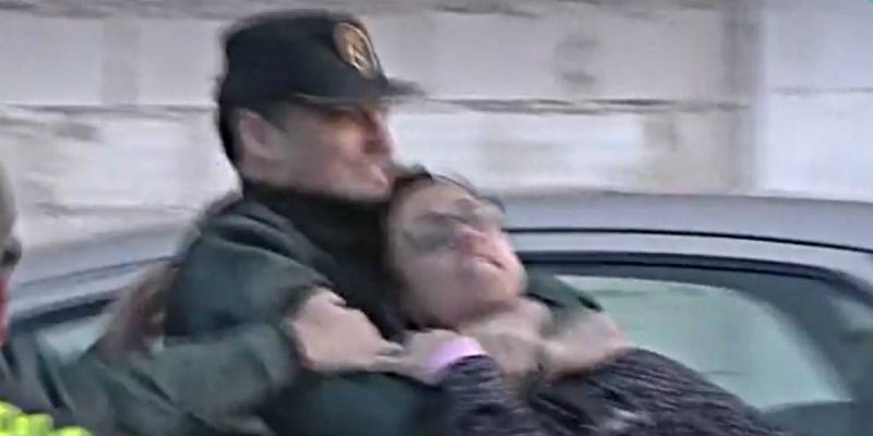 Ana Julia confiesa que golpe&oacute; con la parte roma de un hacha a Gabriel y lo estrangul&oacute;