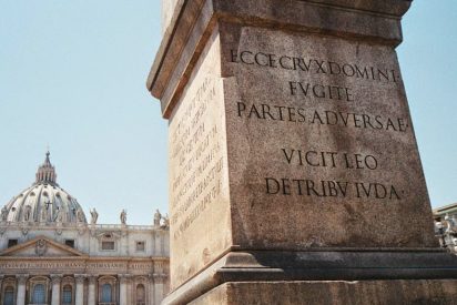 La Santa Sede busca exorcistas