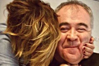Cristina Pardo se despide de Ferreras con un beso 'al rojo vivo'