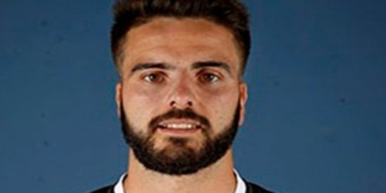 Pelayo Novo, centrocampista del Albacete, sufre una grave caída desde el tercer piso de su hotel en Huesca