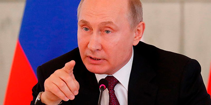 Web para escolares brit&aacute;nica pregunta si "Putin es el l&iacute;der m&aacute;s peligroso desde Hitler"