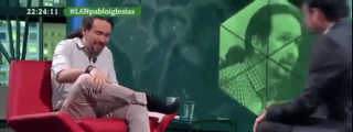 La 'ni&ntilde;era' de Podemos se 'corona' con un infantil tercer grado a Pablo Iglesias