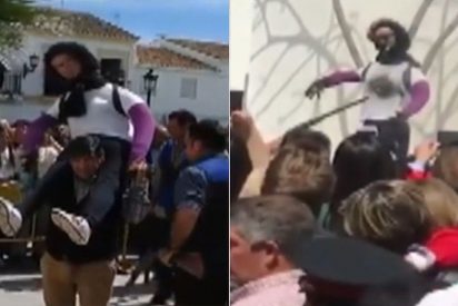 El brutal linchamiento p&uacute;blico de una mu&ntilde;eca que representaba a la asesina del peque&ntilde;o Gabriel