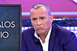 El inesperado golpe bajo de Telecinco a Carlos Lozano que lo deja KO en directo