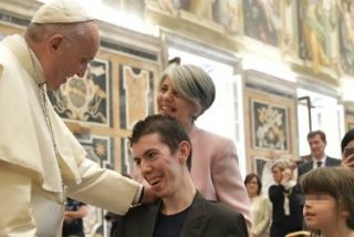 El Papa, a pacientes con enfermedades raras: "Una actitud positiva es un milagro del amor"