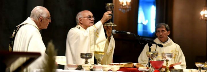 La di&oacute;cesis de Paran&aacute; proh&iacute;be a sus sacerdotes estar a solas con menores