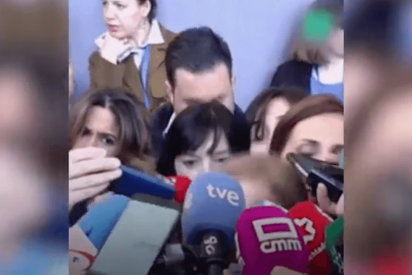 Estos son los hilarantes conceptos de 'Barrio S&eacute;samo' aprendidos por Cifuentes
