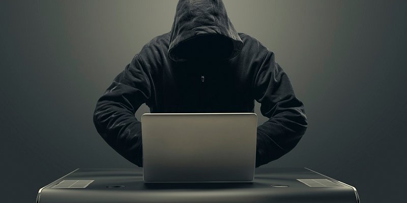 ¿Sabes cómo identificar estafas y bulos en Internet?