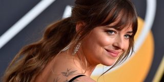Dakota Johnson incendia las redes con su posado semidesnuda para Calvin Klein