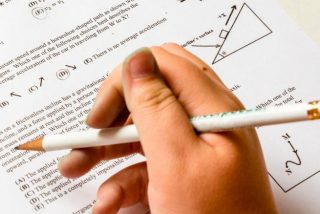 As&iacute; es el genial truco de este profesor para pillar a los alumnos tramposos que copian