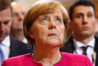 Merkel traspasa la &lsquo;l&iacute;nea roja&rsquo; de la pol&iacute;tica alemana para rescatar a la UE de la crisis post COVID-19
