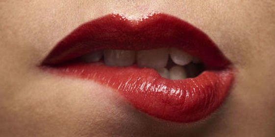 Trucos: Aprende a pintarte bien los labios