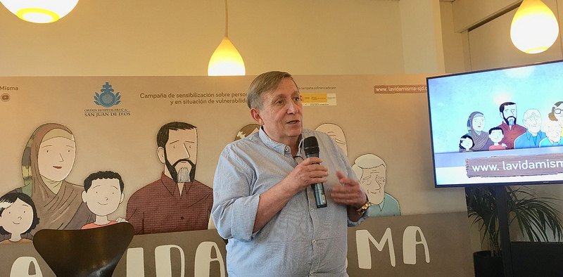 Juan José Ávila, director de la Fundación Juan Ciudad: "Pedimos a los que tienen poder que impulsen medidas contra la pobreza"