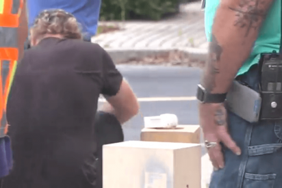 Así son demolidas estas dos enormes torres en Florida en tan solo 10 segundos