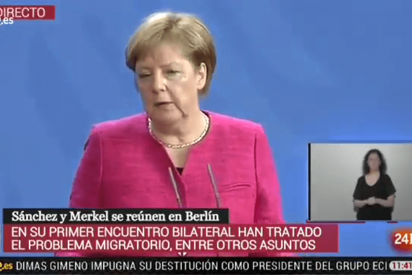 La vergonzosa declaraci&oacute;n de amor de una embobada Angela Merkel sobre Puigdemont
