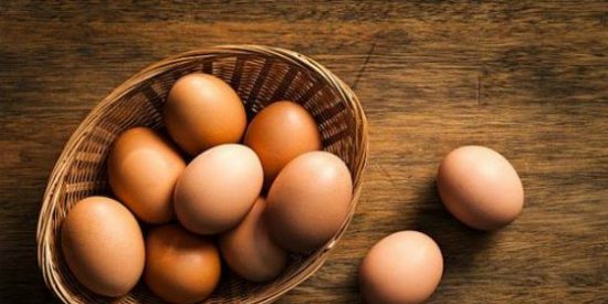 La cesta de la compra se dispara con S&aacute;nchez: los huevos suben un 31%, el vacuno un 16% y las hortalizas casi un 13%