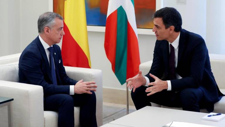 El repugnante cambio de cromos entre Urkullu y S&aacute;nchez: plan para acercar a los presos etarras