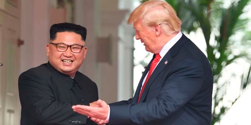 Kim Jong-un reafirma ante Donald Trump en una cumbre hist&oacute;rica su compromiso de desnuclearizaci&oacute;n