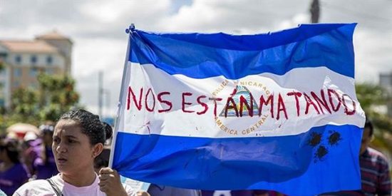 "Paramilitares" obligan a suspender misas vespertinas en la catedral de Managua