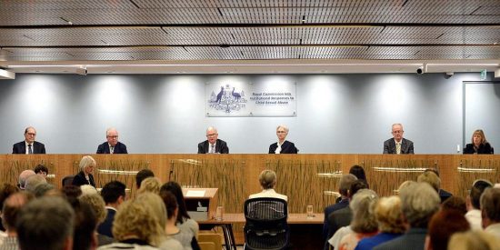 El Papa confirma el compromiso de la Iglesia contra la pederastia en Australia
