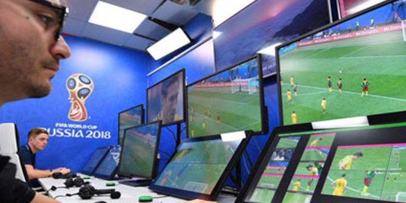 El efecto del VAR en el fútbol ya se puede cuantificar: estas son las últimas cifras del mundial tecnológico