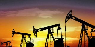 El petr&oacute;leo se desploma ante un inesperado acercamiento entre EE. UU. e Ir&aacute;n