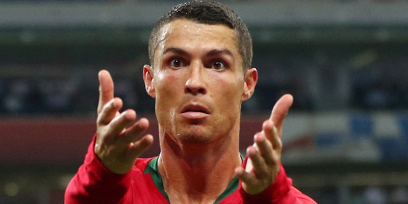 Trabajadores de una fábrica de Fiat, en huelga y cabreados con el multimillonario fichaje de Cristiano Ronaldo