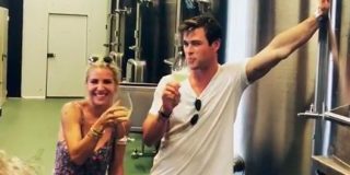 'Thor' de vacaciones a España tomando pintxos y haciendo surf