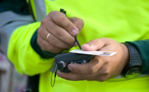 DGT: c&oacute;mo saber cu&aacute;ntos puntos te quedan en el carnet de conducir
