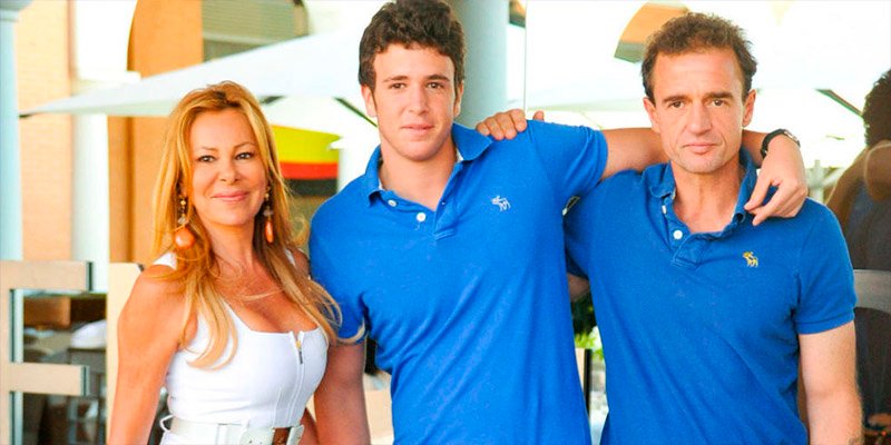 Descubra el aspecto actual y las primeras palabras del hijo de Ana Obreg&oacute;n en pleno tratamiento contra el c&aacute;ncer