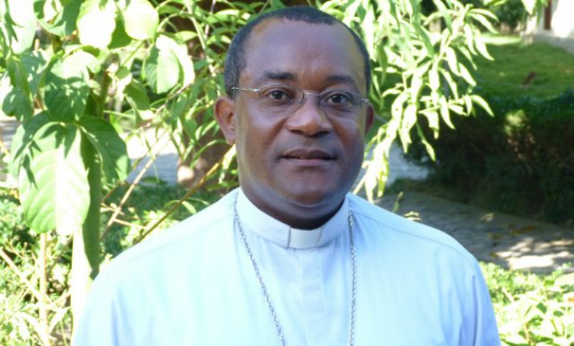 El presidente de los obispos haitianos califica la corrupción como "viruela que destruye al país"