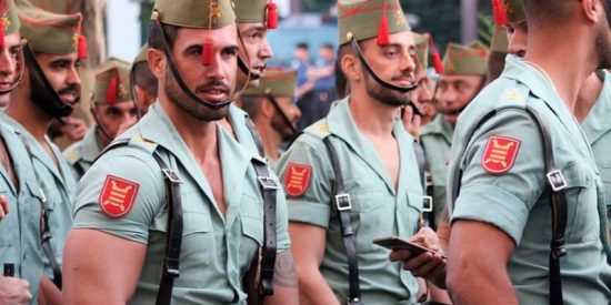 El suspiro de alivio en la Legi&oacute;n porque Margarita Robles no quiere cantar 'El novio de la muerte'