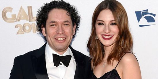 María Valverde se declara así a Gustavo Dudamel