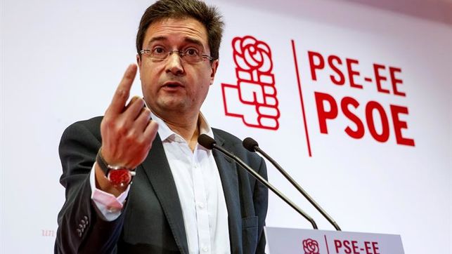 El sueldazo que le ha dado Pedro S&aacute;nchez al traidor que lo abandon&oacute; por Patxi L&oacute;pez