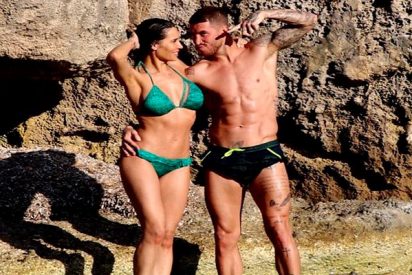 Pilar Rubio y Sergio Ramos presumen de cuerpazos en sus vacaciones en familia