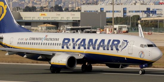 Demandan a Ryanair por despedir a los m&aacute;ximos responsables sindicales