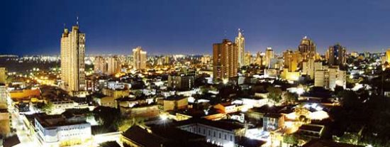 Brasile&ntilde;os buscan en Paraguay el sue&ntilde;o de la derecha